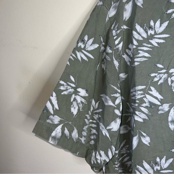Greg Norman Sage Green Short Sleeve Button Down Shirt Size XL - Picture 3 of 7